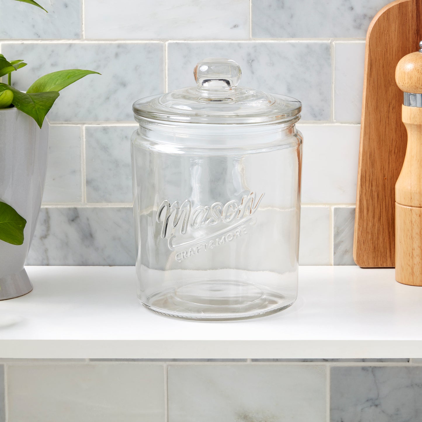 Large Glass Apothecary Jar, 1.9 Liter